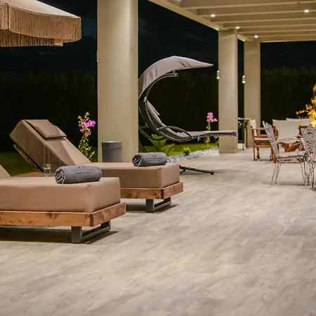 Vilă Gf Luxury With Indoor Pool -afytos