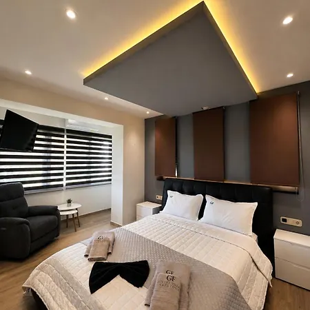 Gf Luxury With Indoor Pool -afytos
