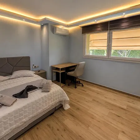 Gf Luxury With Indoor Pool -afytos