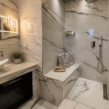 Gf Luxury With Indoor Pool -afytos