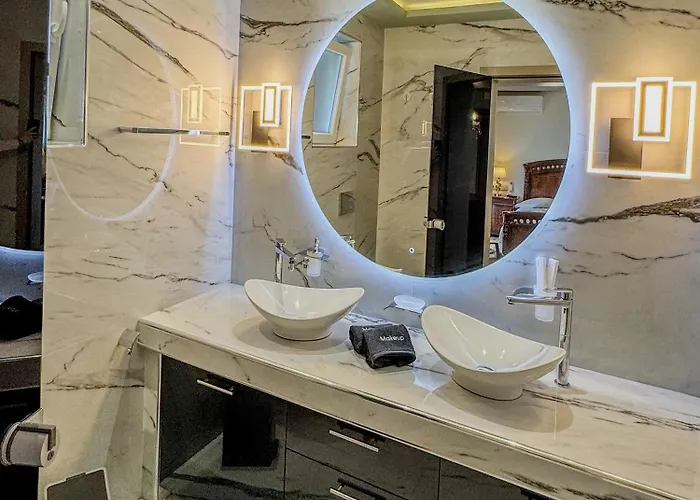 Gf Luxury With Indoor Pool -afytos * 아피토스