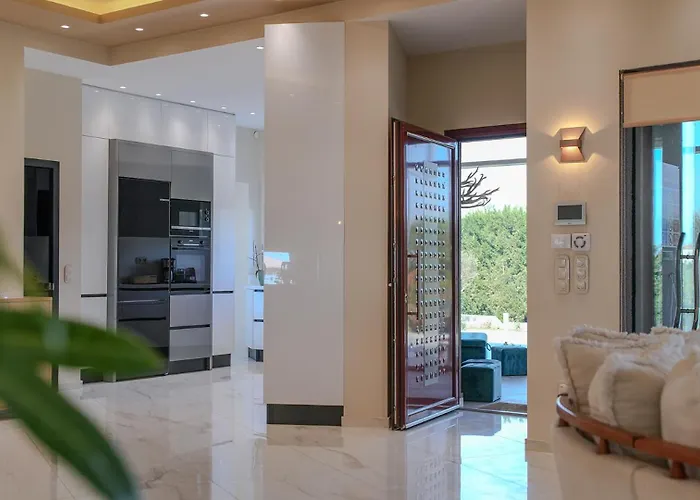 Gf Luxury With Indoor Pool -afytos *