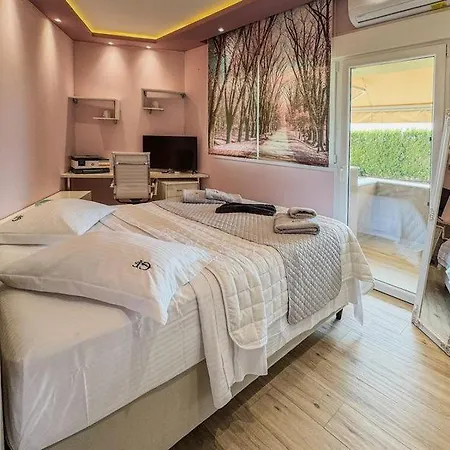 Gf Luxury With Indoor Pool -afytos *