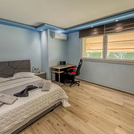 Gf Luxury With Indoor Pool -afytos Вилла *