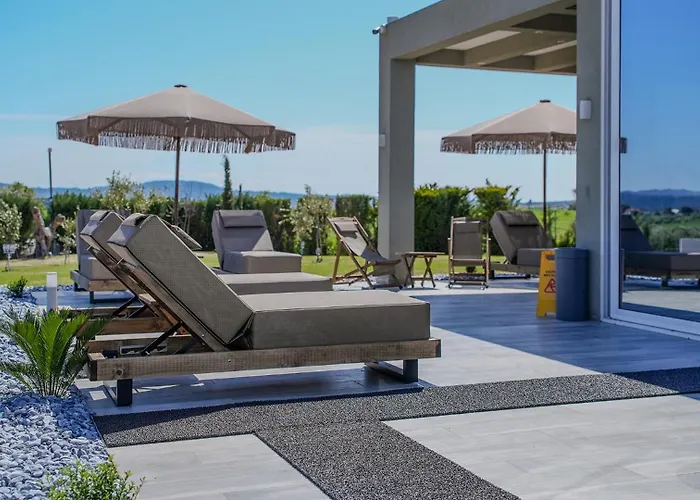 Вилла Gf Luxury With Indoor Pool -afytos